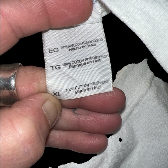 ☠️5/$20☠️ GILDEN | LUV SHORT SLEEVE CREW NECK TEE - Picture 5 of 6